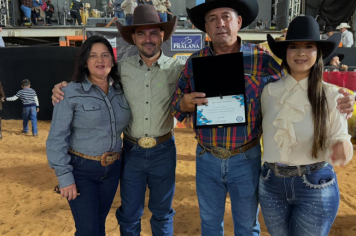 Foto - Dourado Rodeio show agitou a cidade