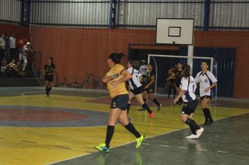 Foto - Finais mirim masculina e feminina - Campeonato Municipal de Futsal