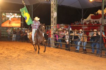 Foto - DOURADO 121 ANOS