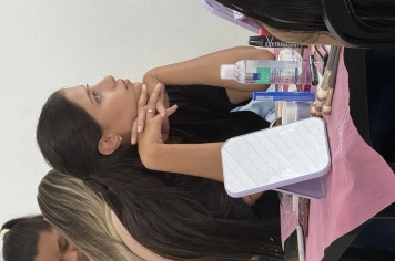 Foto - Curso de automaquiagem