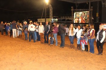 Foto - DOURADO 121 ANOS