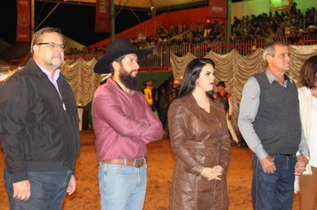 Foto - DOURADO 121 ANOS