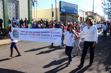 Foto - DOURADO 122 ANOS