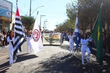 Foto - DOURADO 121 ANOS