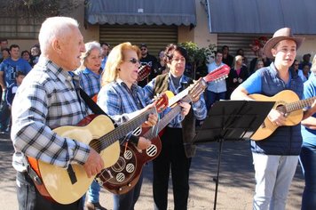 Foto - DOURADO 121 ANOS