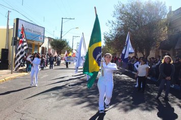 Foto - DOURADO 121 ANOS