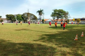 Escolinha de Futebol Meninos da Vila segue com matrículas abertas