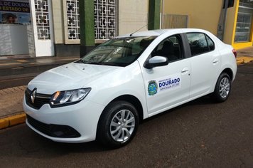 Prefeitura de Dourado adquire veículo para reforço da frota municipal
