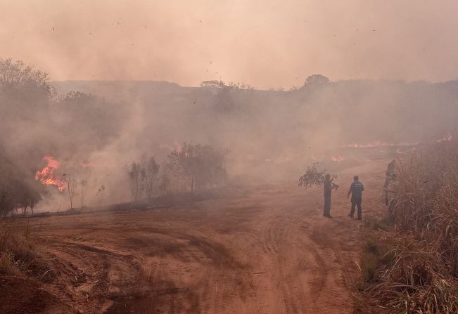 Atendimento de ocorrências pela Brigada de Emergência de Dourado