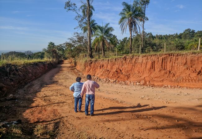 Obras nas estradas vicinais