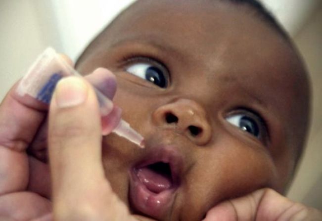 DOURADO SUPERA METAS DE VACINAÇÃO CONTRA PÓLIO E SARAMPO